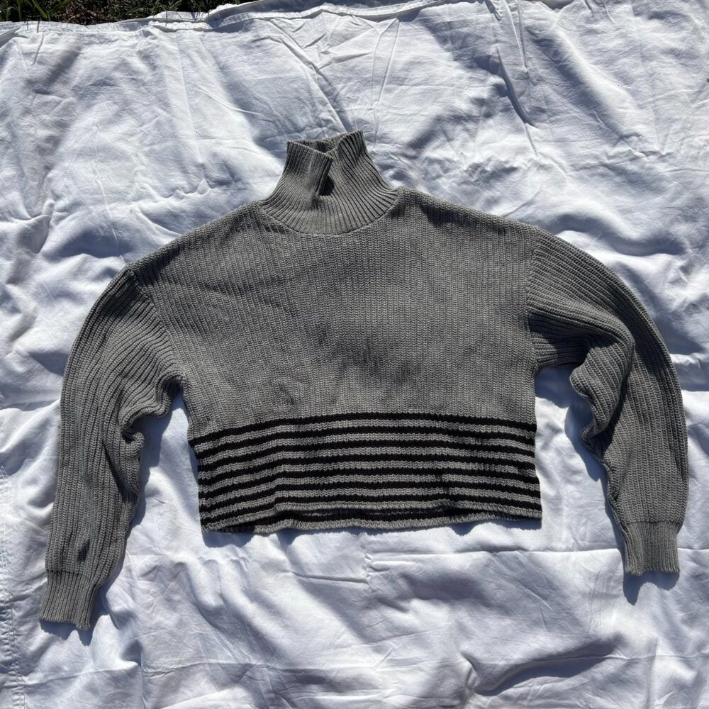 chunky cropped sweater